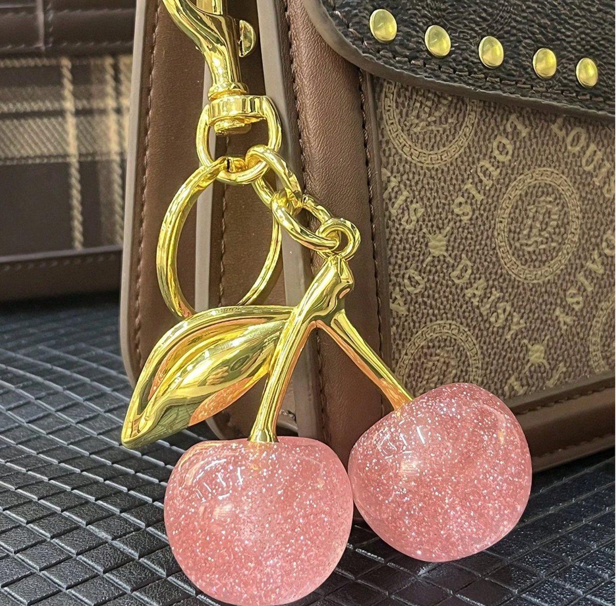 Unique Shiny Cherry Shaped Pendant Keychain, Cherry Decor Keychain With Buckle, Portable Bag Charm Accessory